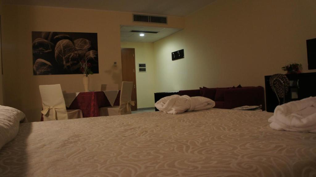 פופולי Hotel Le Sorgenti חדר תמונה